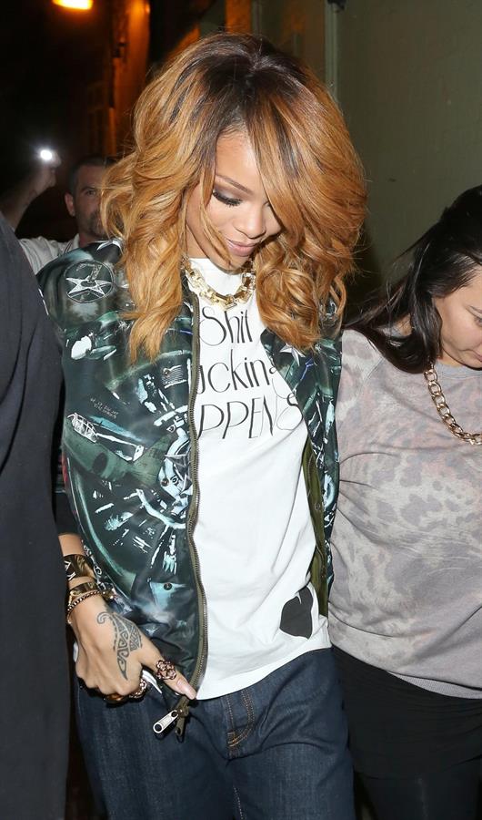 Rihanna enjoys a night out in Dublin, Ireland (22.06.2013) 