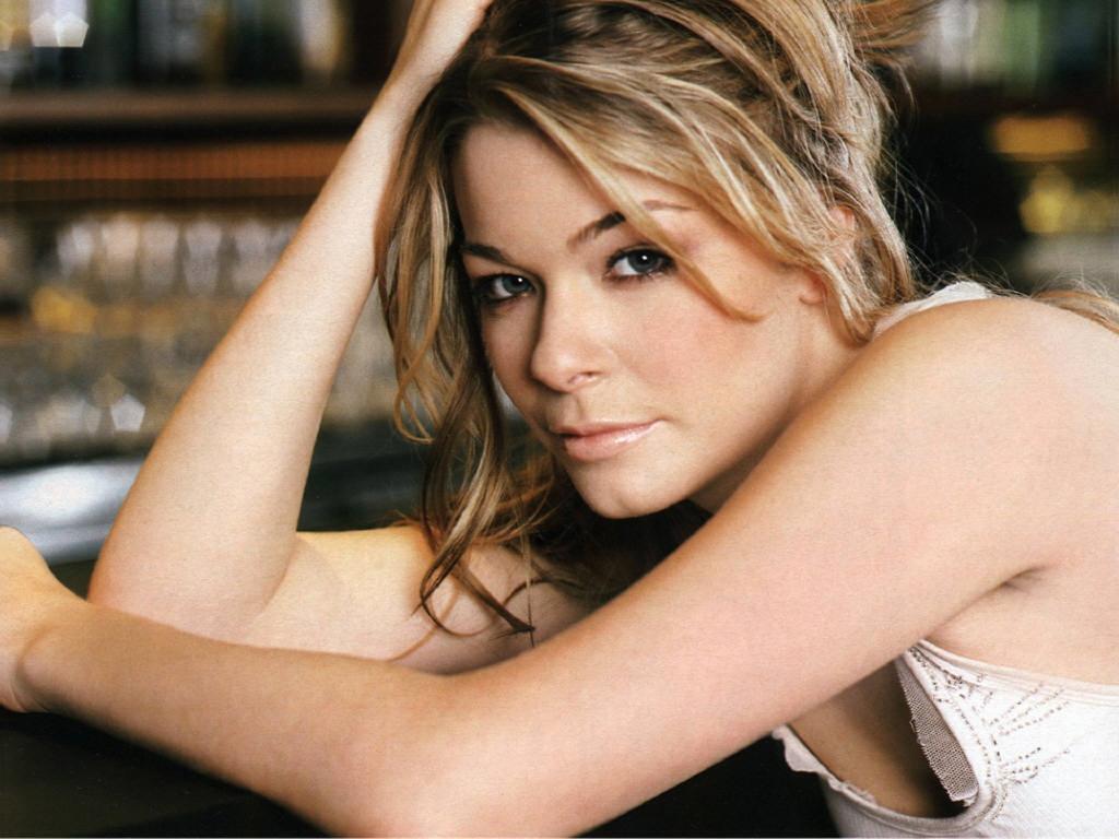 Leann Rimes Fakes