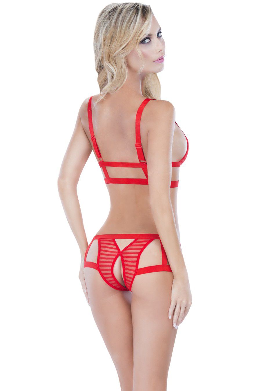 Tami Donaldson in lingerie - ass