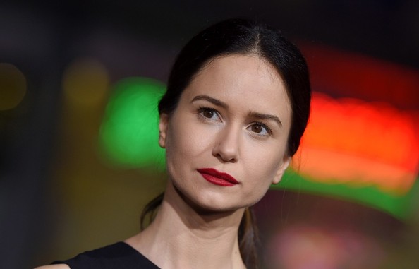 Katherine Waterston