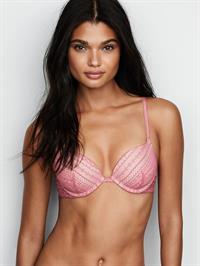 Daniela Braga in lingerie