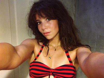 Gwen van Poorten taking a selfie