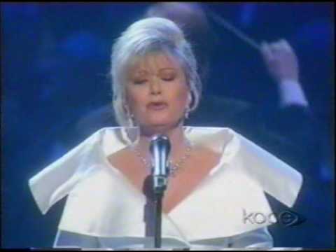 Elaine Paige