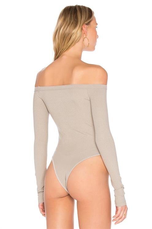 Adriana Cernanova - ass