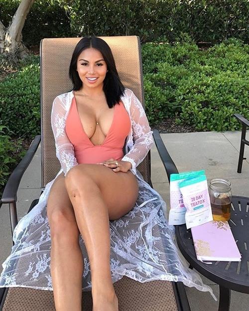 Dolly Castro