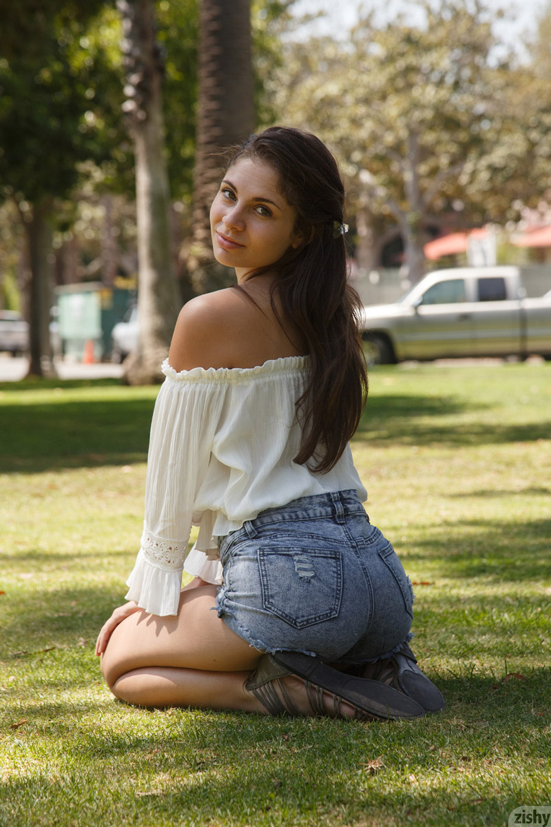 Tiffany Drake Car Strip