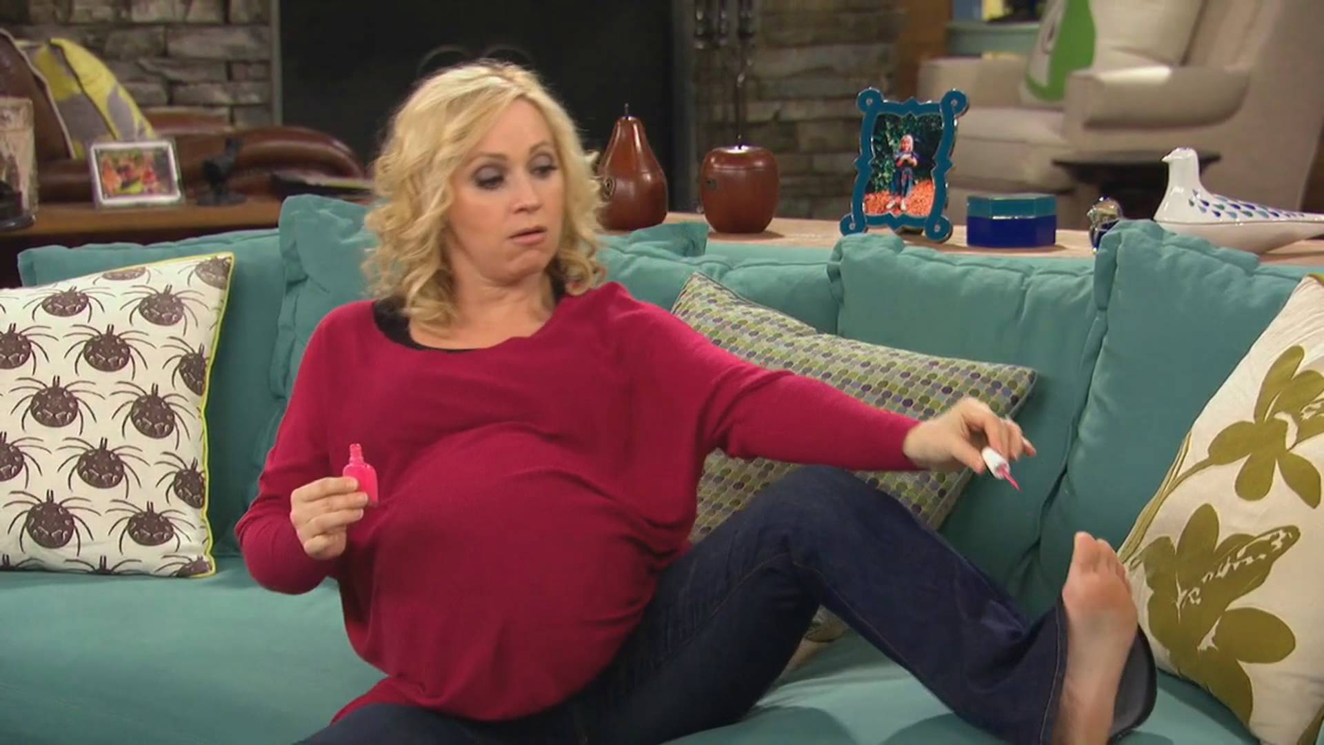 Good Luck Charlie Pregnant Porn - Leigh-Allyn Baker Pictures. Hotness Rating = Unrated