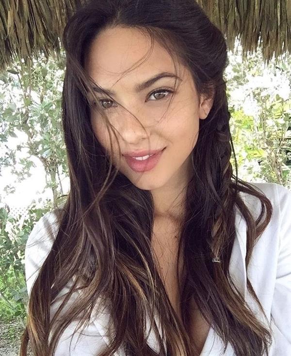 Christen Harper