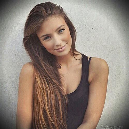 Lorena Rae