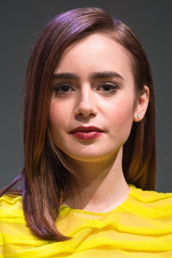 Lily Collins