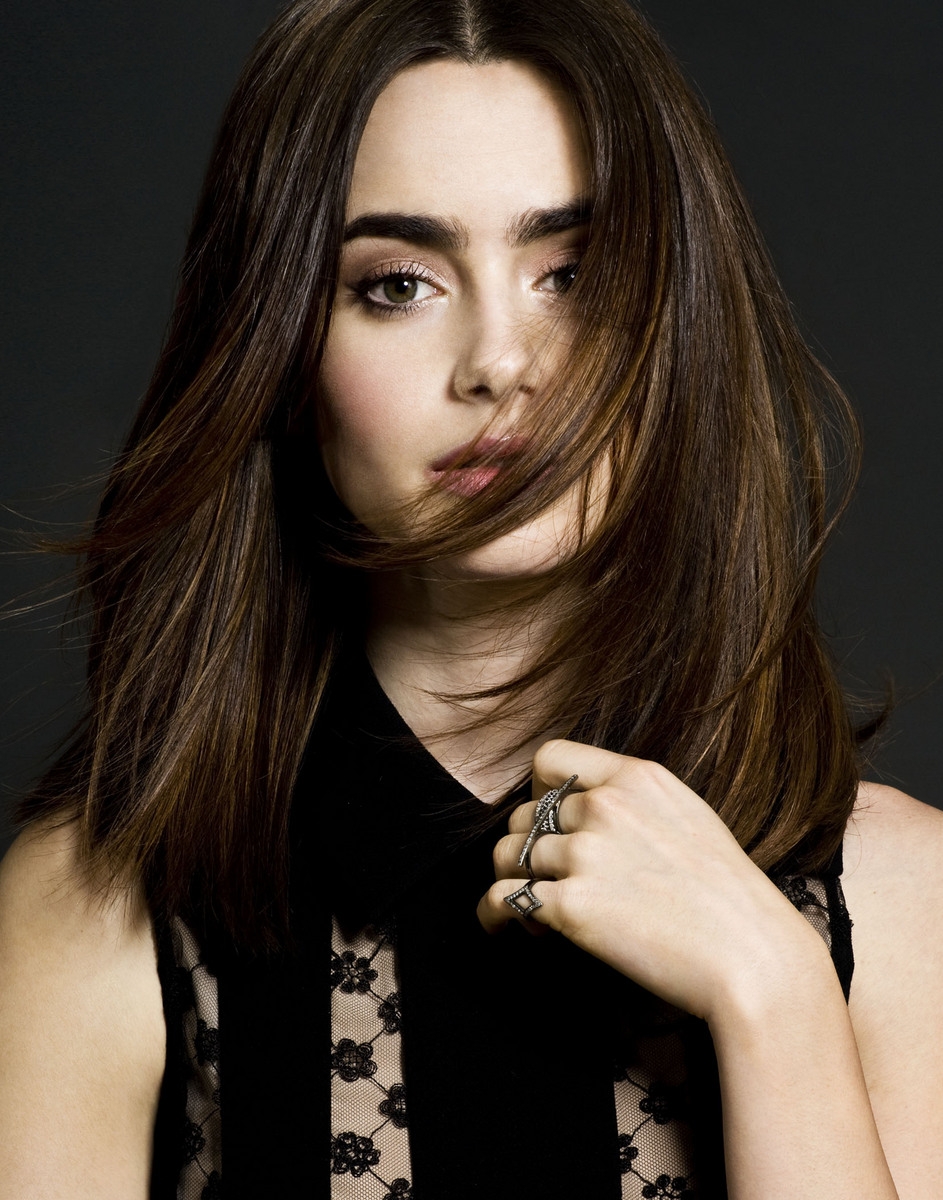 Lily Collins