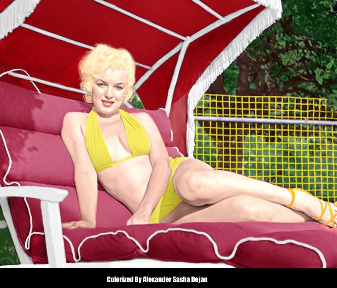 Marilyn Monroe in a bikini