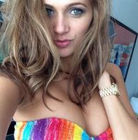 Jessica Dykstra in lingerie