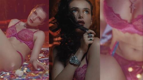 Pictures from Bella Thorne's  Thorne By Bella  shop.  November 2018