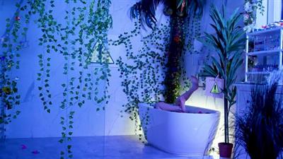 Pictures from Bella Thorne's  Thorne By Bella  shop.  November 2018