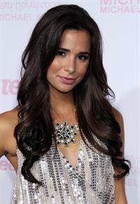 Josie Loren