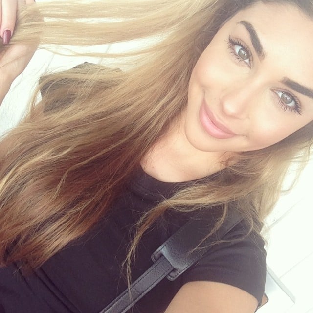 Chantel Jeffries taking a selfie