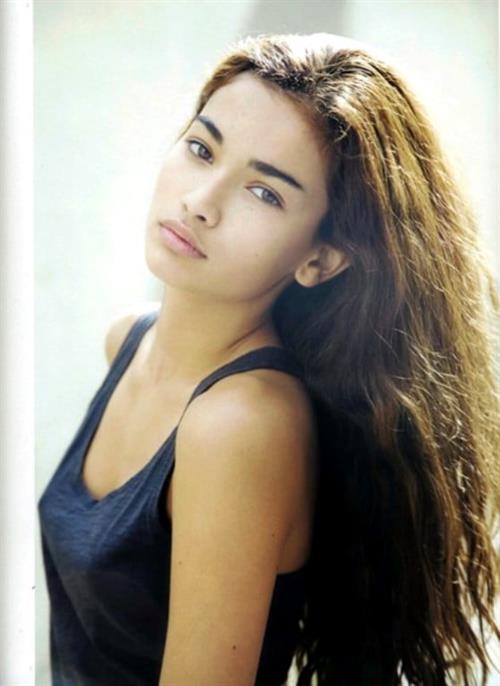 Kelly Gale