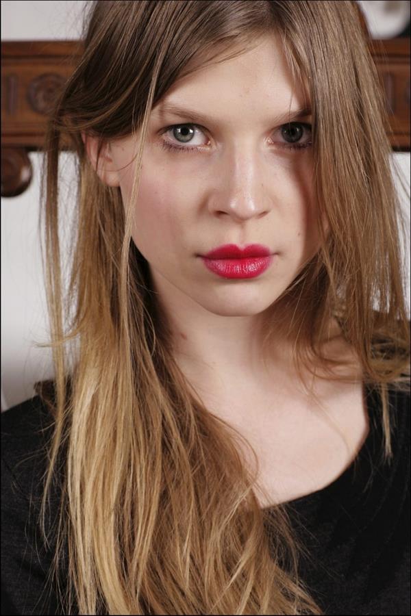 Clemence Poesy