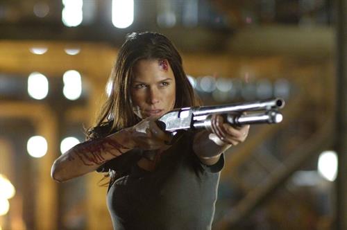 Rhona Mitra