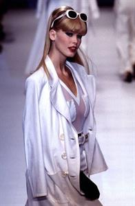 Claudia Schiffer