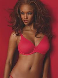 Tyra Banks in lingerie