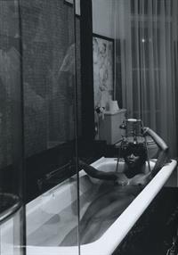 Naomi Campbell - breasts