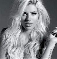 María Eugenia Suárez