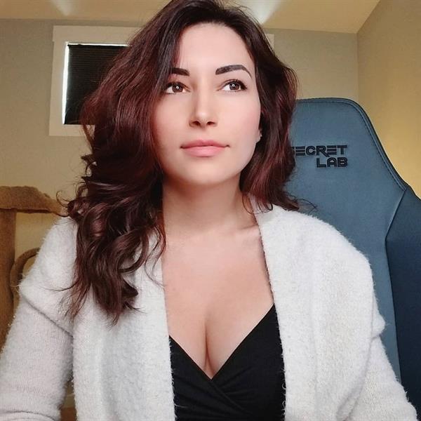 Alinity Divine