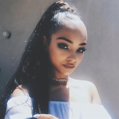 Jessica Jarrell taking a selfie