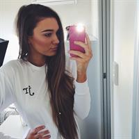 Shani Grimmond taking a selfie