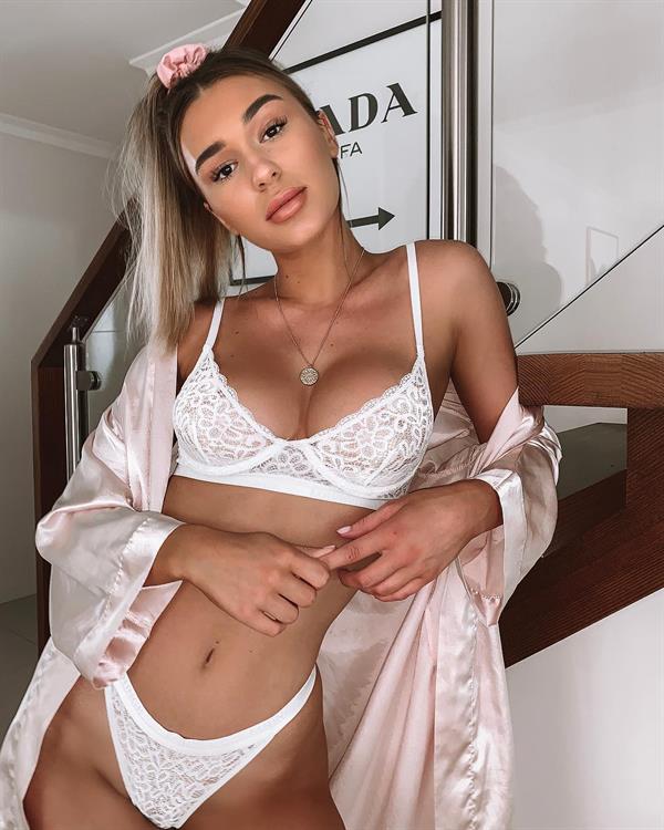 Shani Grimmond in lingerie