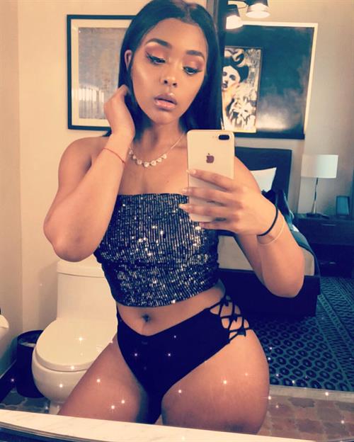 Tiara Yvonne taking a selfie