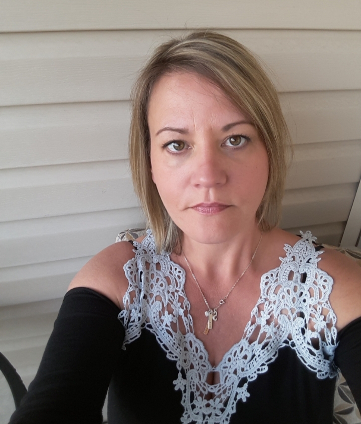 jolene in a variety of poses