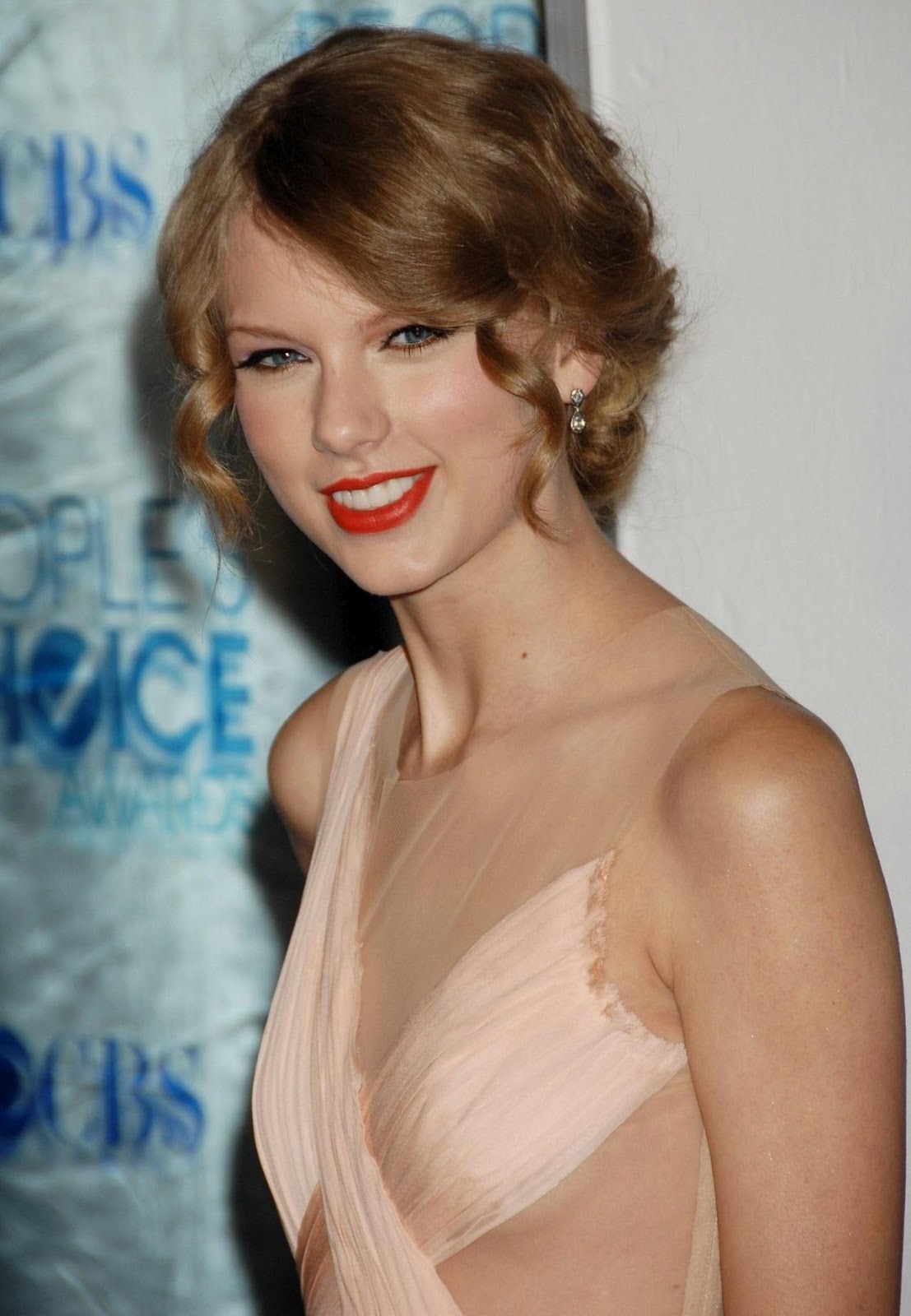 Taylor Swift Fake Pictures