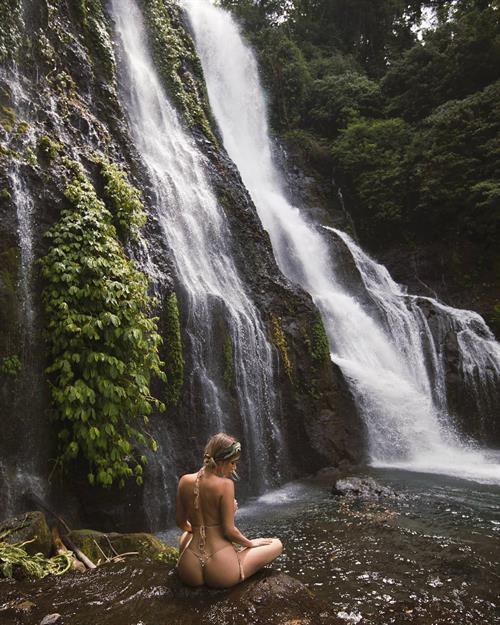 Sara Jean Underwood in a bikini