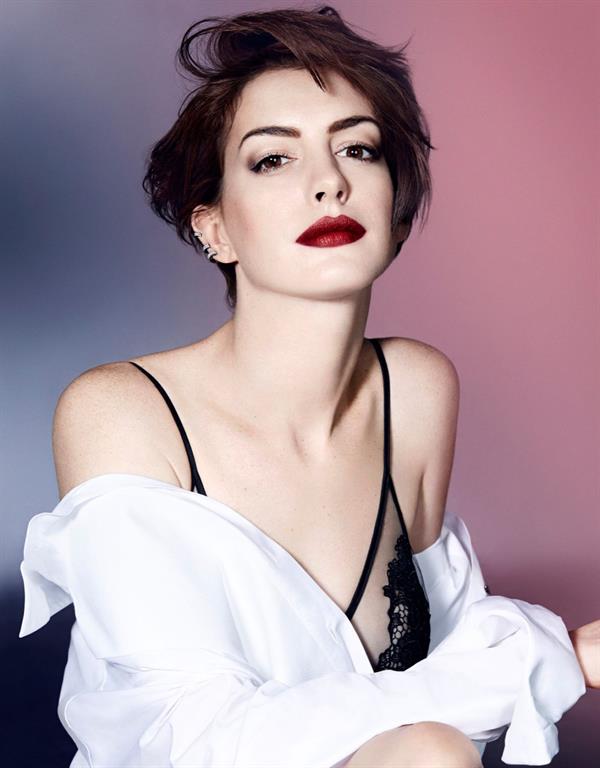 Anne Hathaway