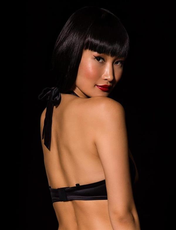 Miki Hamano in lingerie