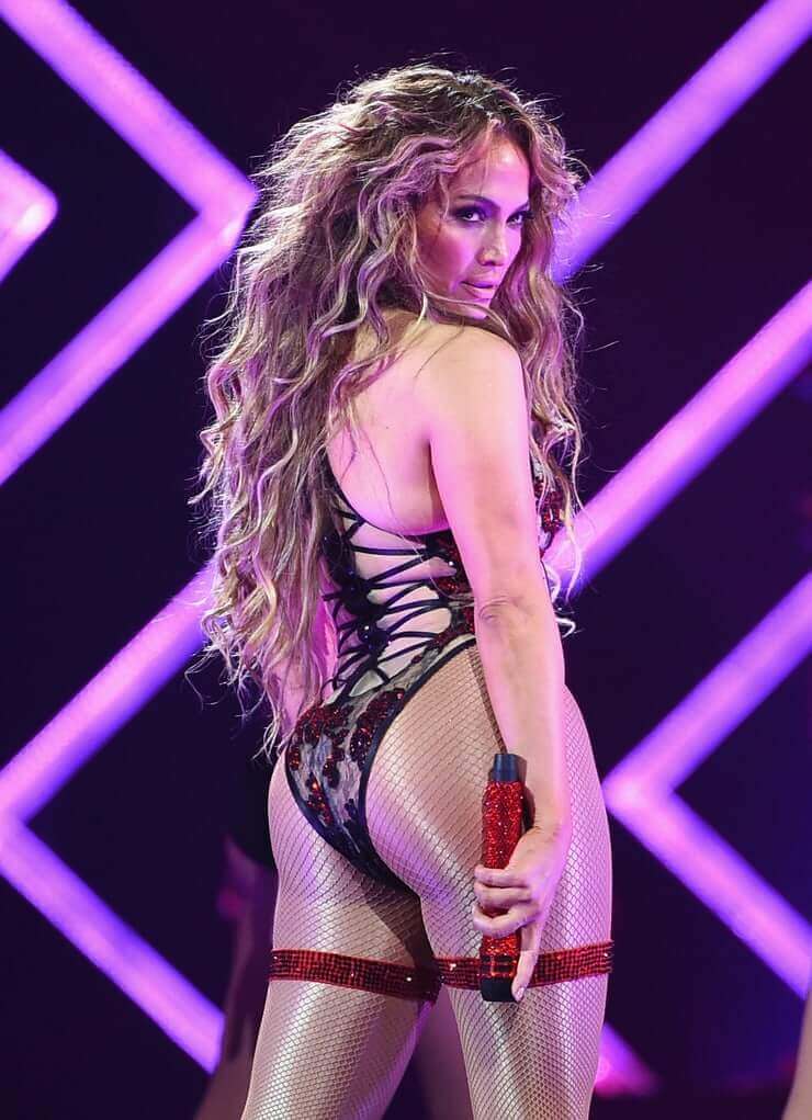 Jennifer Lopez - ass