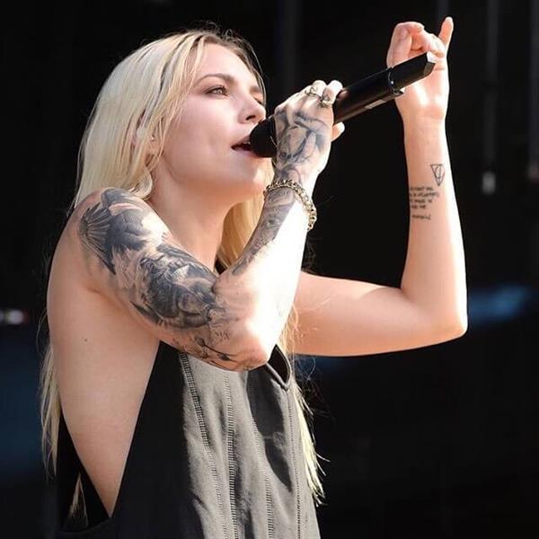 Skylar Grey