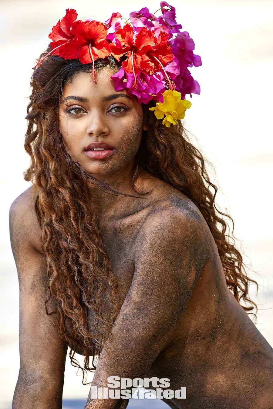 Danielle Herrington Bikini Pictures Danielle Herrington - Sports Illustrated Swimsuit Issue 2019 in Costa Rica