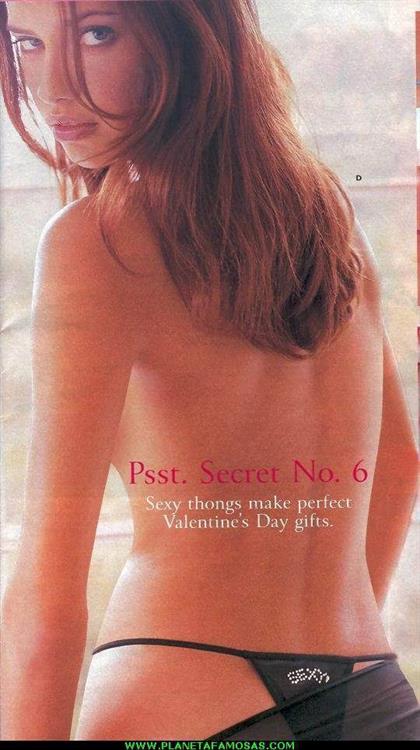 Adriana Lima in lingerie