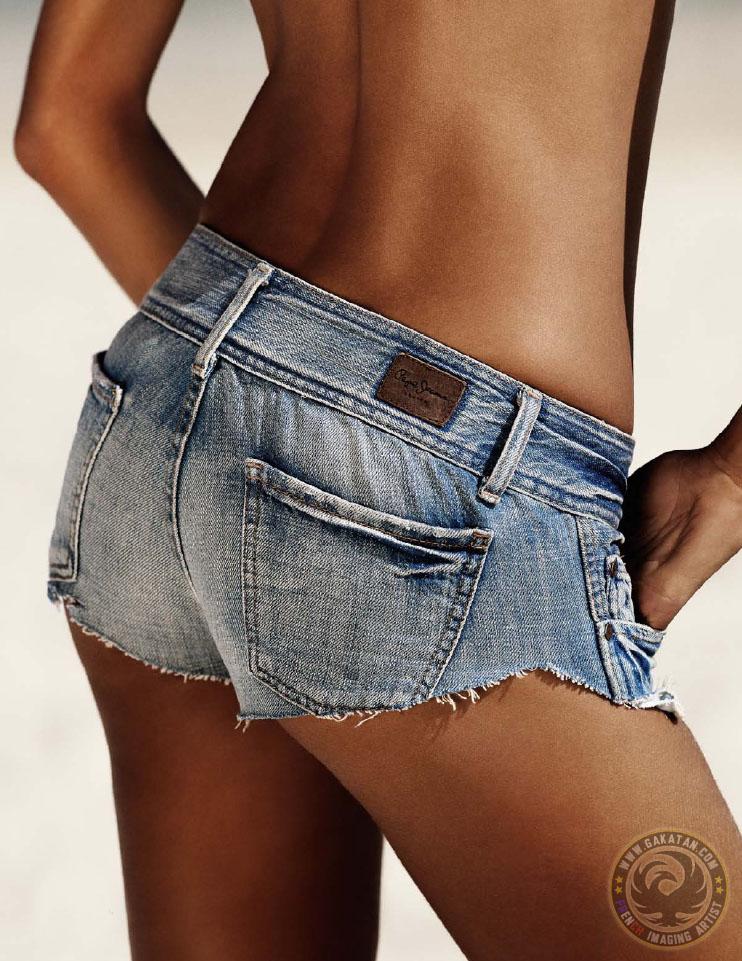 Alessandra Ambrosio - ass