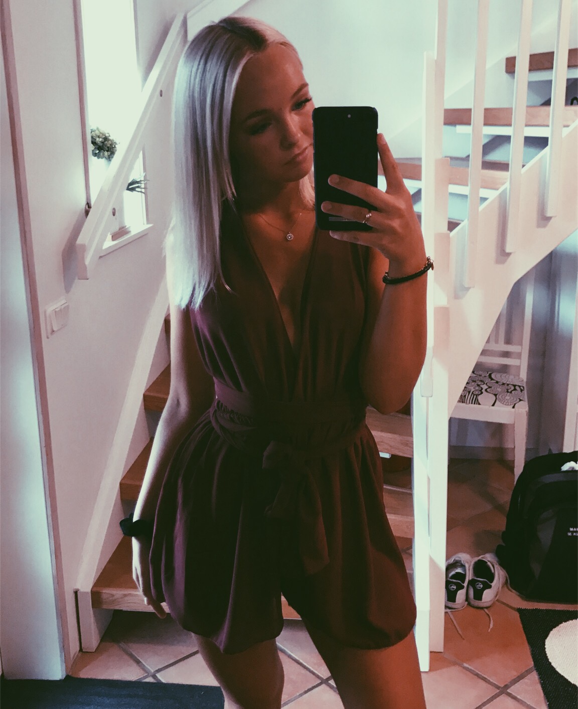 Stina Jonsson taking a selfie