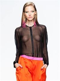 Sasha Luss nude photo collection showing her boobs and ass.










