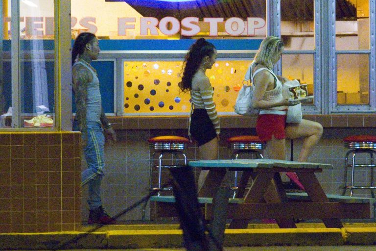 Kate Hudson Pictures Kate Hudson looking sexy in a bikini top seen by paparazzi.