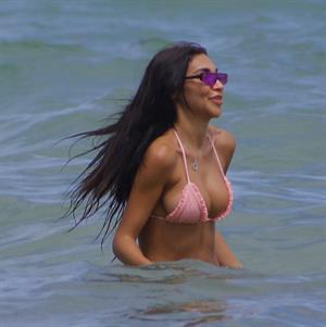 Chantel Jeffries sexy ass in a bikini at the beach in Miami seen by paparazzi showing nice cleavage.
























