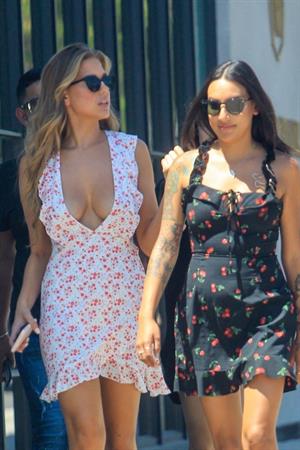 Kara Del Toro braless boobs in a dress seen by paparazzi showing nice cleavage.





















