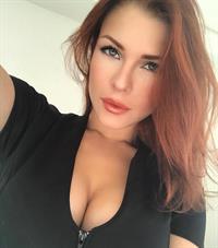 Irine Meier taking a selfie