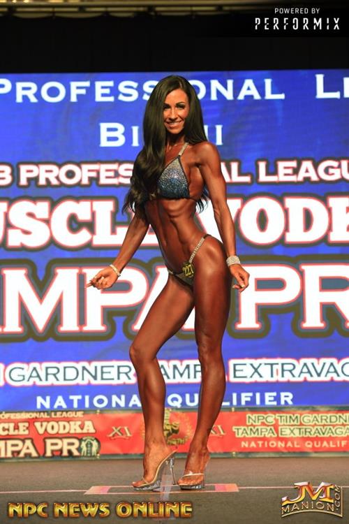 Kerryne Henich Bikini Pictures Kerryne Henich in a bikini